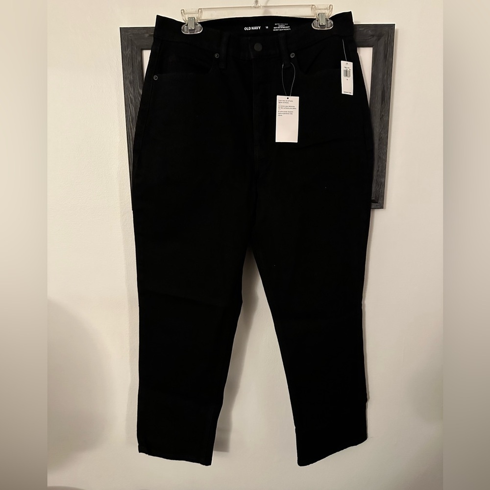 Old Navy | 12R | Extra High Rise | Curvy Sky-Hi Straight | Black Button-Down